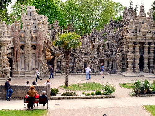 Le Palais Idéal du Facteur Cheval